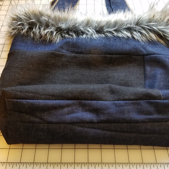 New Patchwork Grey Faux Fur and Denim Bag - Picture 4 of 5